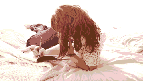 writing-girl-vectorish_2