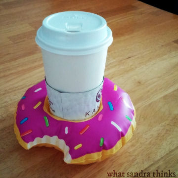 donut float.